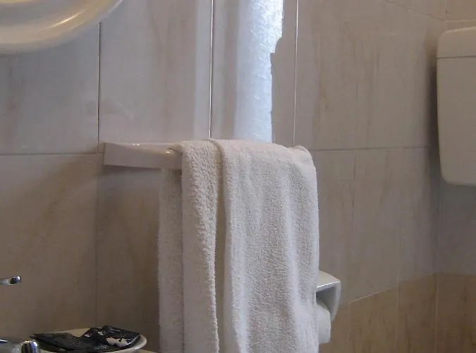 Elizabeth - Soverato מלון 2*