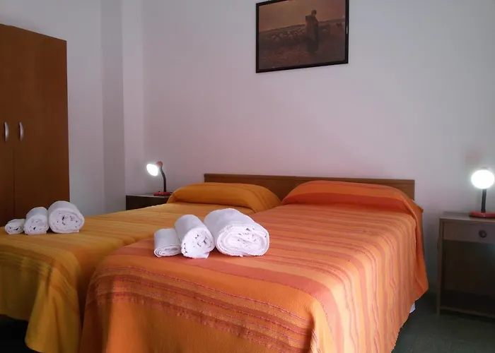 Elizabeth - Soverato סוברטו מרינה