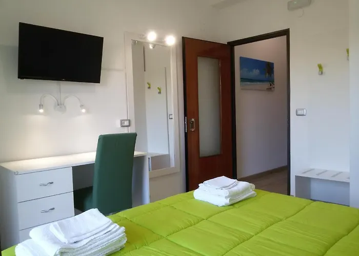 酒店 Elizabeth - Soverato 索威拉托玛里纳